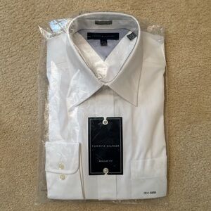Tommy Hilfiger Men’s White Button Down Dress Shirt Regular Fit